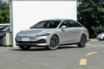 Roewe D7