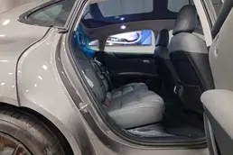 2025 490km 後驅標準版