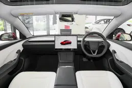2026 534km RWD Premium