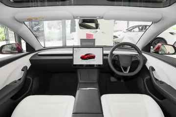 TeslaModel 3