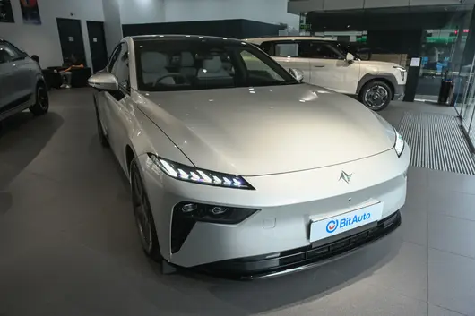 2025 620km 後驅長續航版