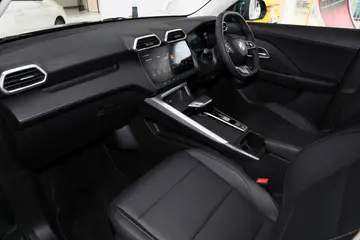 MG ZS HEV