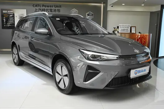 2025 400km Standard