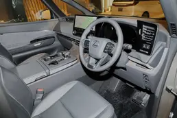 2025 500h 4WD Emperor Suite 4 Seates