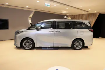 凌志LM