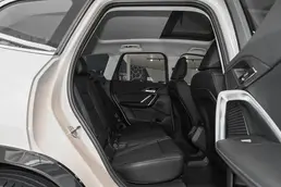 2025 sDrive18i