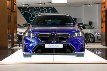 BMW M5 PHEV