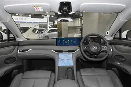 2025 450km 後驅標準版