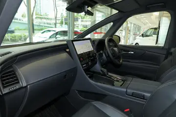 豐田Vellfire