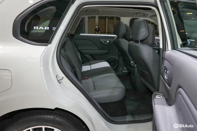 B10