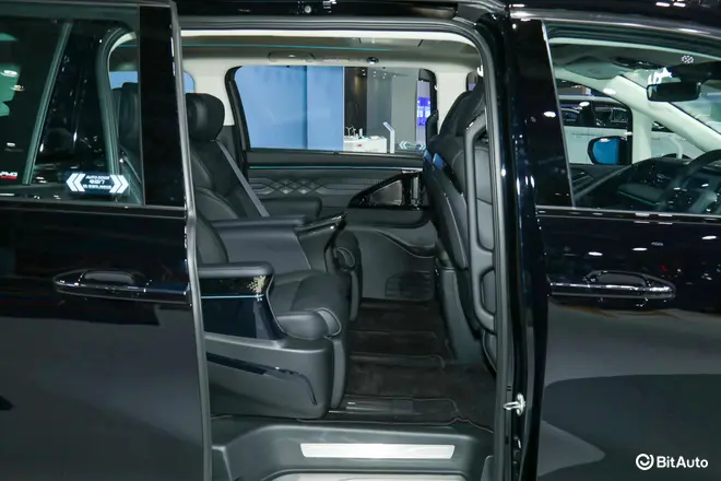 E9 PHEV