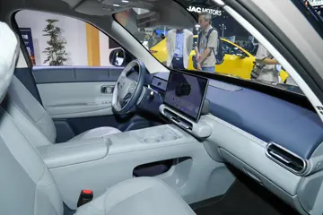 Leapmotor A10