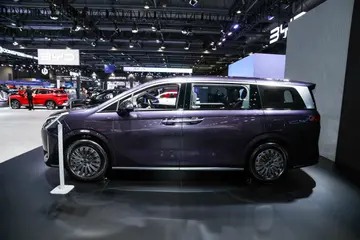 比亞迪M9