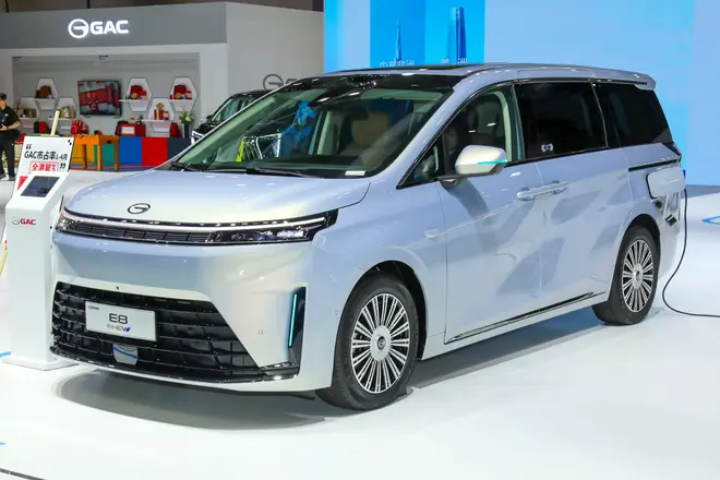 廣汽E8 PHEV