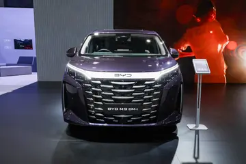 比亞迪M9