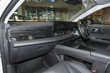 OMODA E5