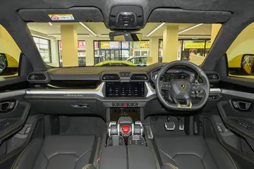 LamborghiniUrus SE