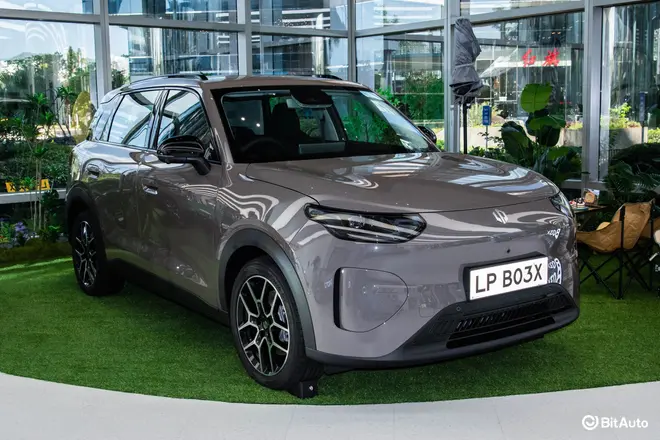B03X