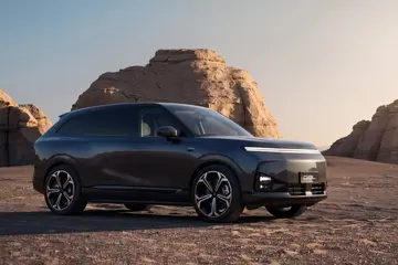 XPeng G9L