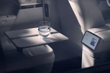 XPeng G9L