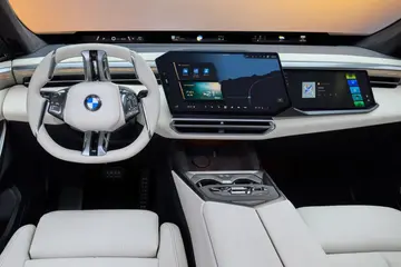 BMW iX5