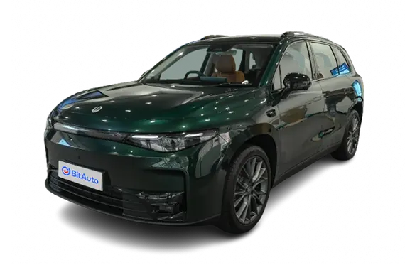 Leapmotor C10