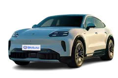 Porsche Cayenne Electric 2027 PHEV Cayenne Turbo Coupé 4.0T with GT Package
