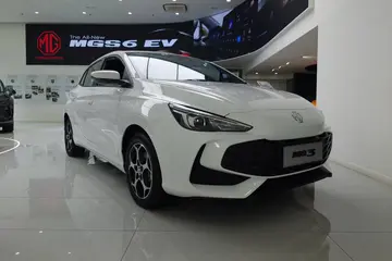 22萬又快又慳究極腳車?呢部MG3 Hybrid+有咩吸引?