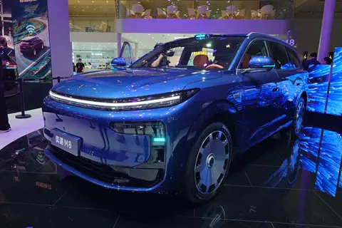 純電/REEV雙動力 東風eπ M8粵港澳大灣區車展首度亮相