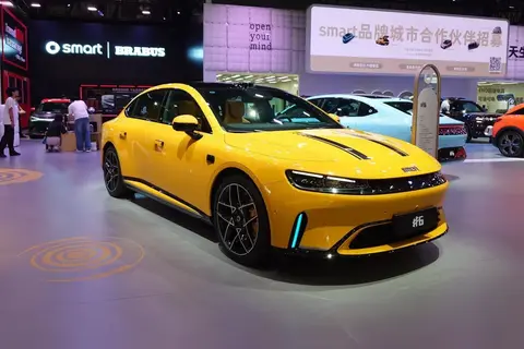 綜合續航超1800km smart首款轎車#6 EHD內地上市