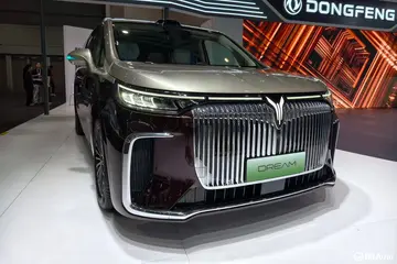 又一款豪華7座SUV加入戰場? 嵐圖夢想家亮相香港汽車博覽會