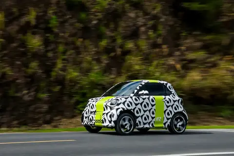 smart #2量產版測試諜照曝光 10月巴黎車展首發