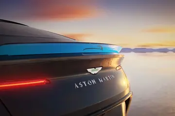 阿斯顿·马丁推DB12 S特別版 亮相2026蒙特雷汽車周賀圓石灘車展75周年